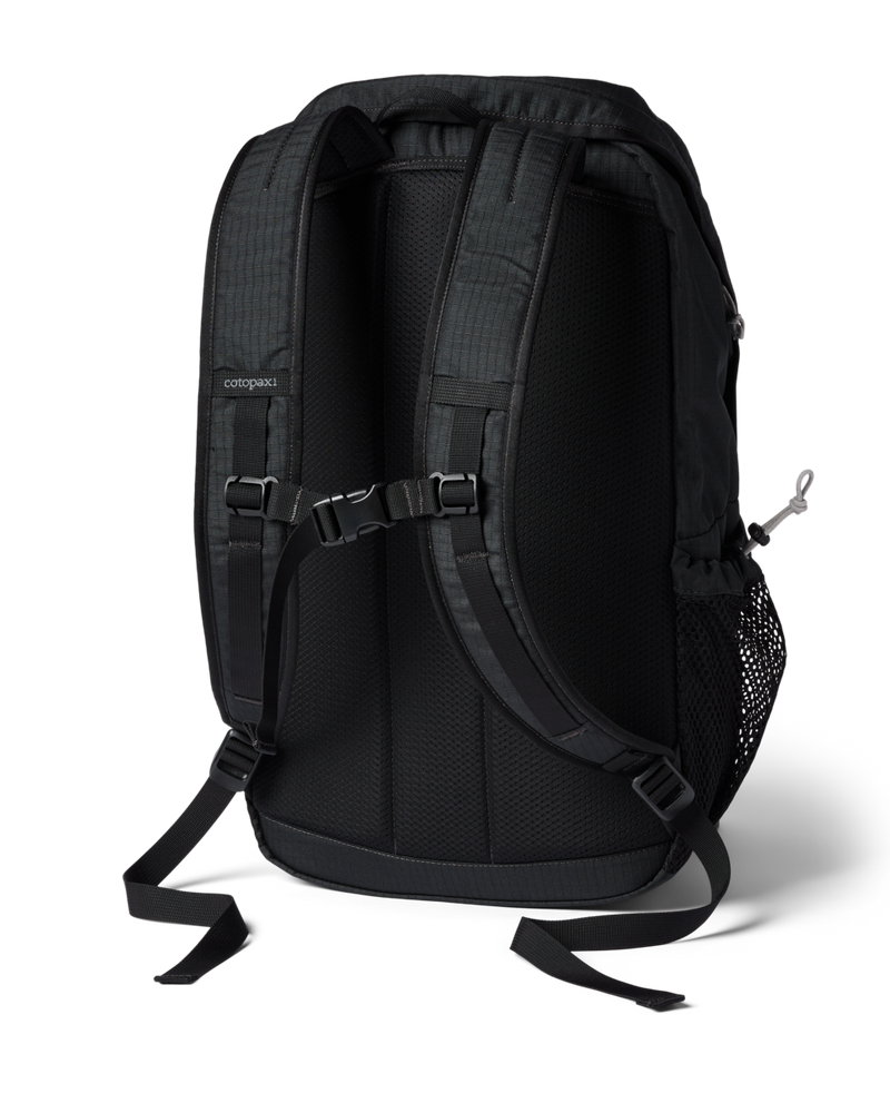 Clase 28L Daypack