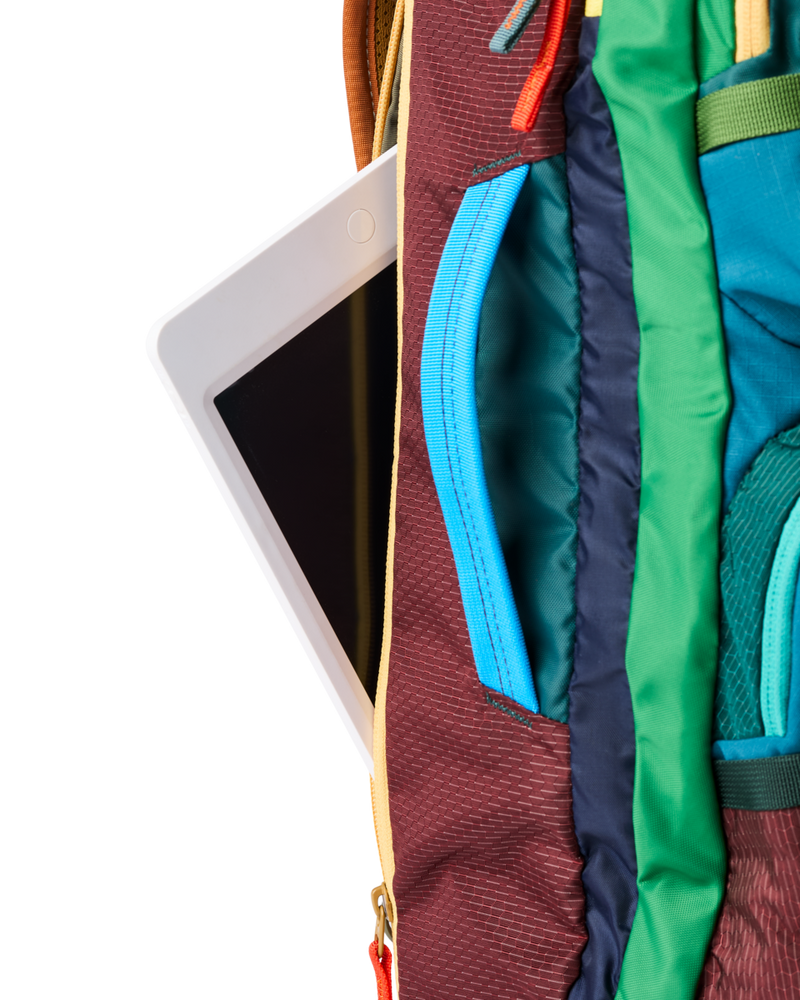 Tasra 26L Travel Pack - Del Día